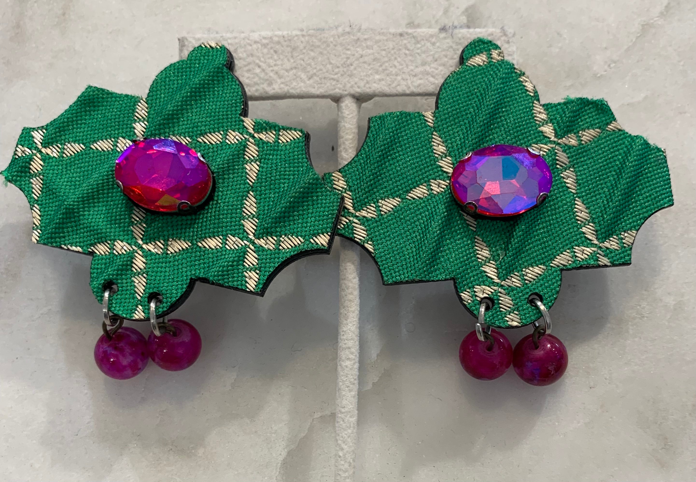 Acrylic Earrings w/Rhinestone, Green