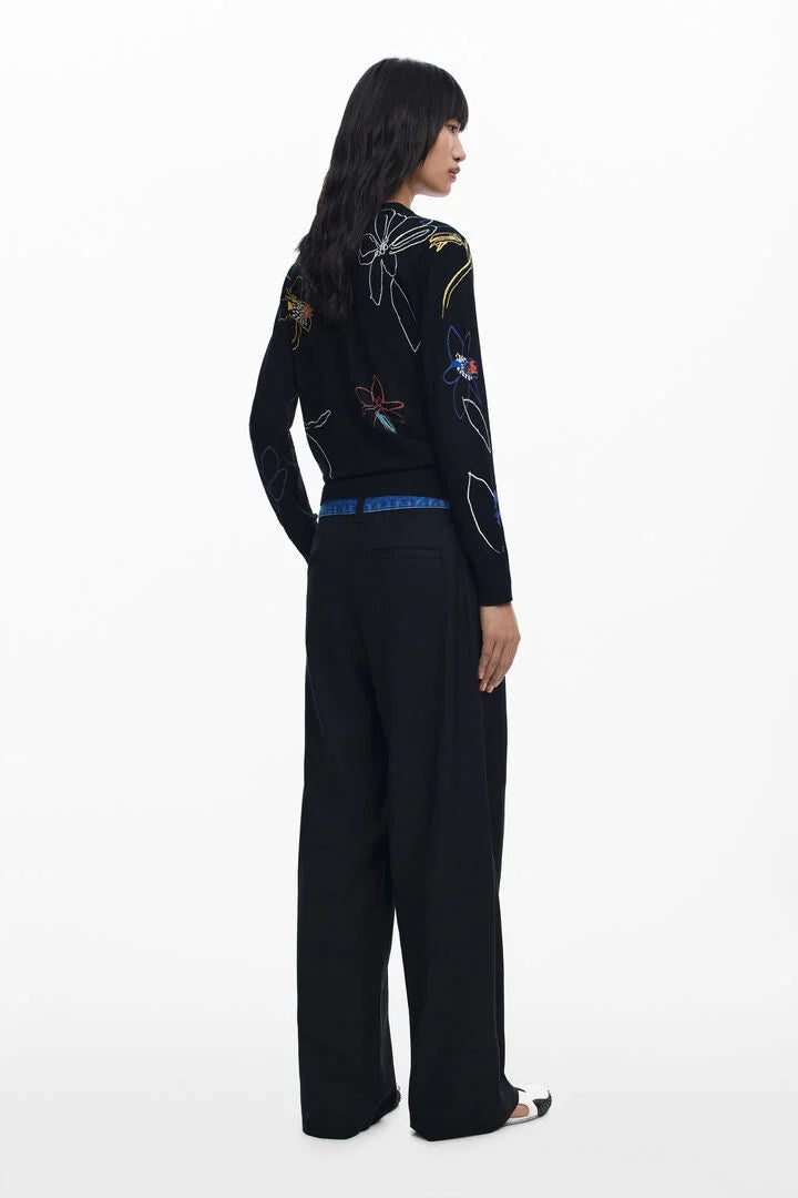 Arty Sweater, Black