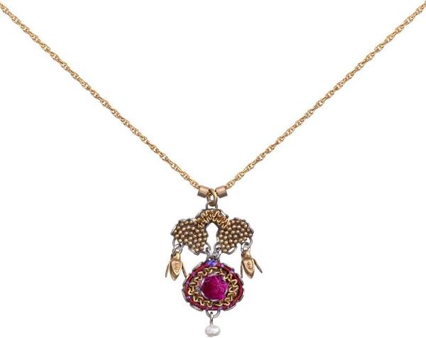 Ancient Royalty Pendent, Gold