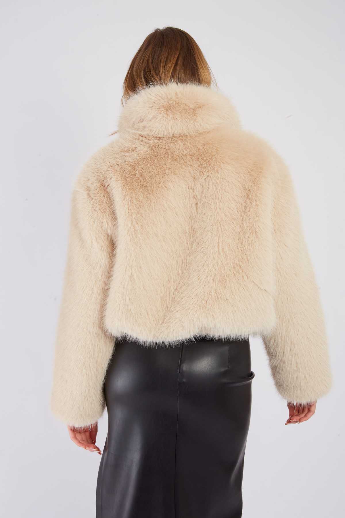Revolution faux Fur Jacket- Cream