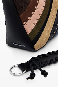 Quebec Whipstitch Patch Zante Bag