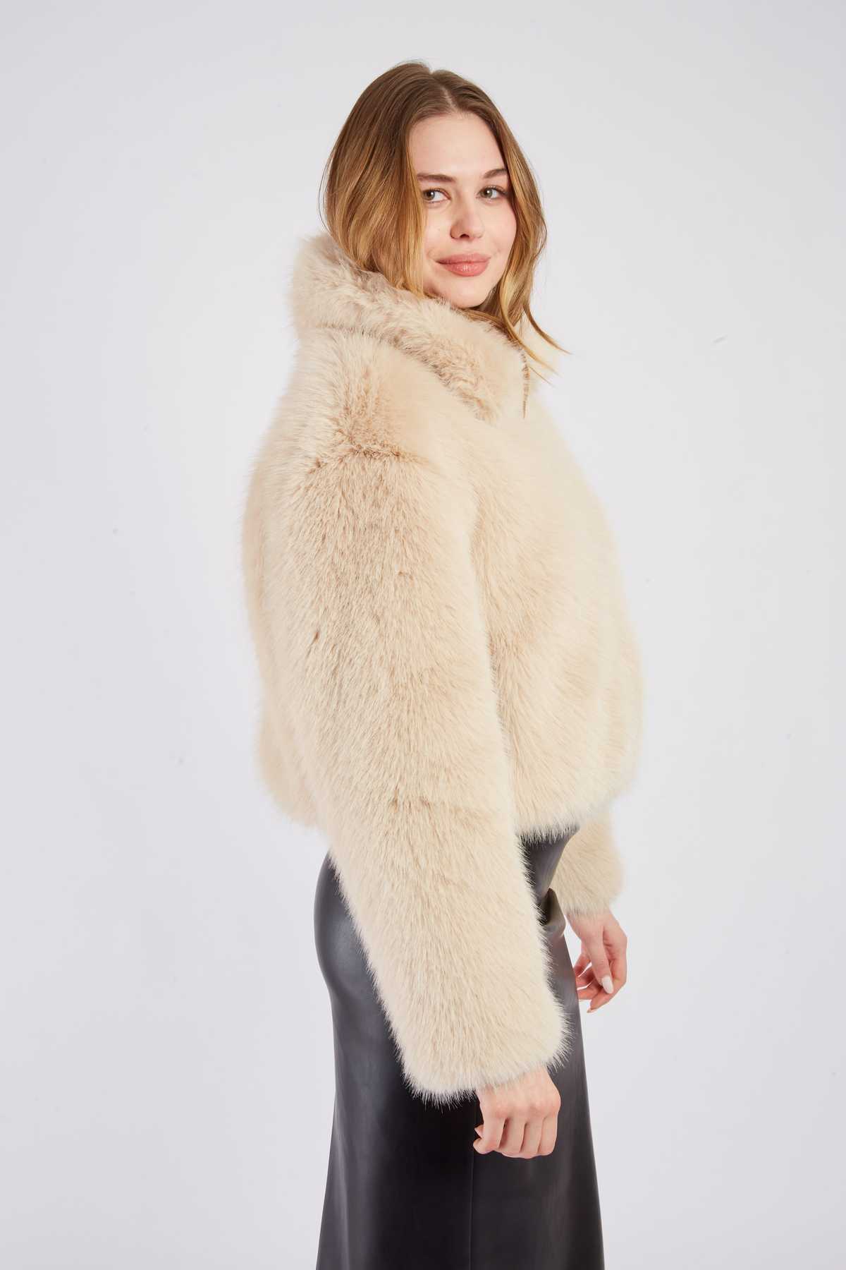 Revolution faux Fur Jacket- Cream
