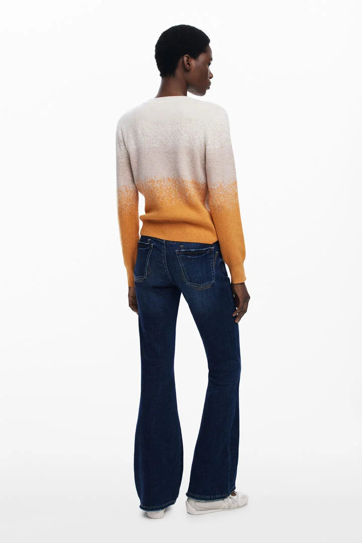 Fama Sweater