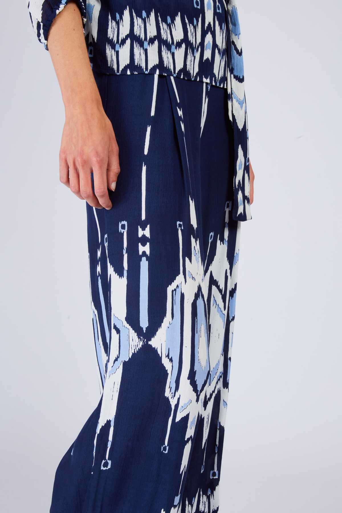 Davina  Pant - Navy