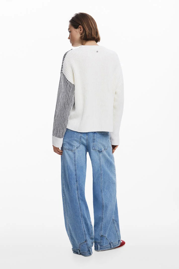 Nome sweater