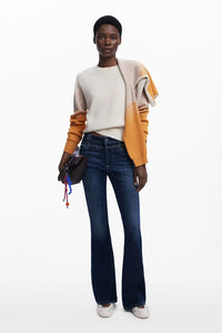 Fama Sweater