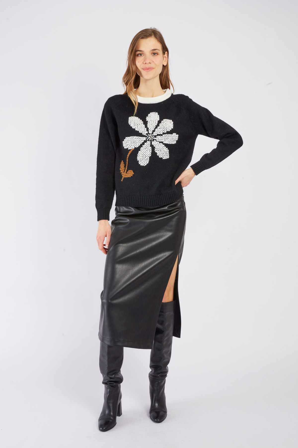 Adelita Sweater, Black/ White