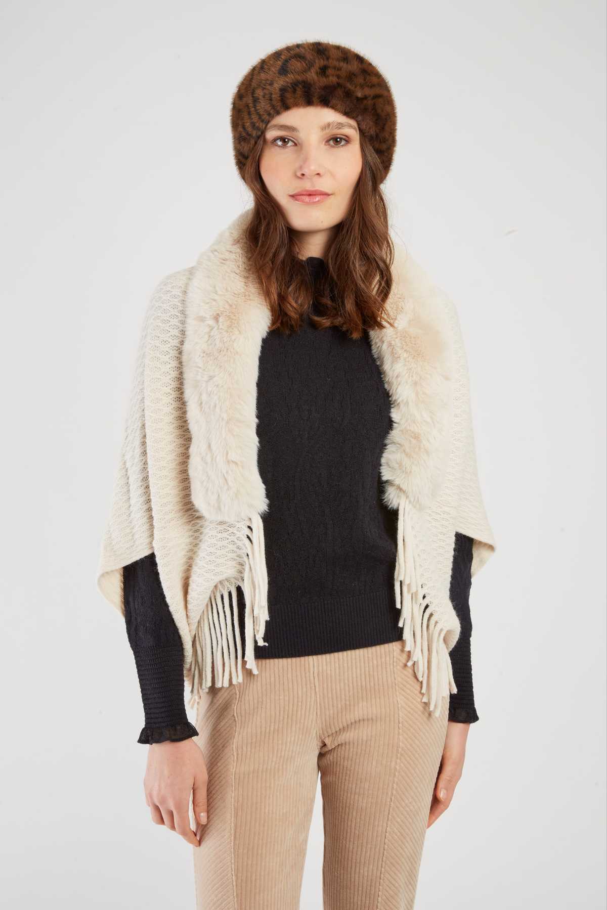 Ainoa Sweater  Coverup, Ecru