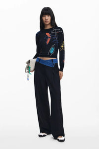 Arty Sweater, Black