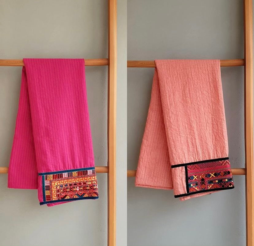 Embroidered Border Scarf  - Pink