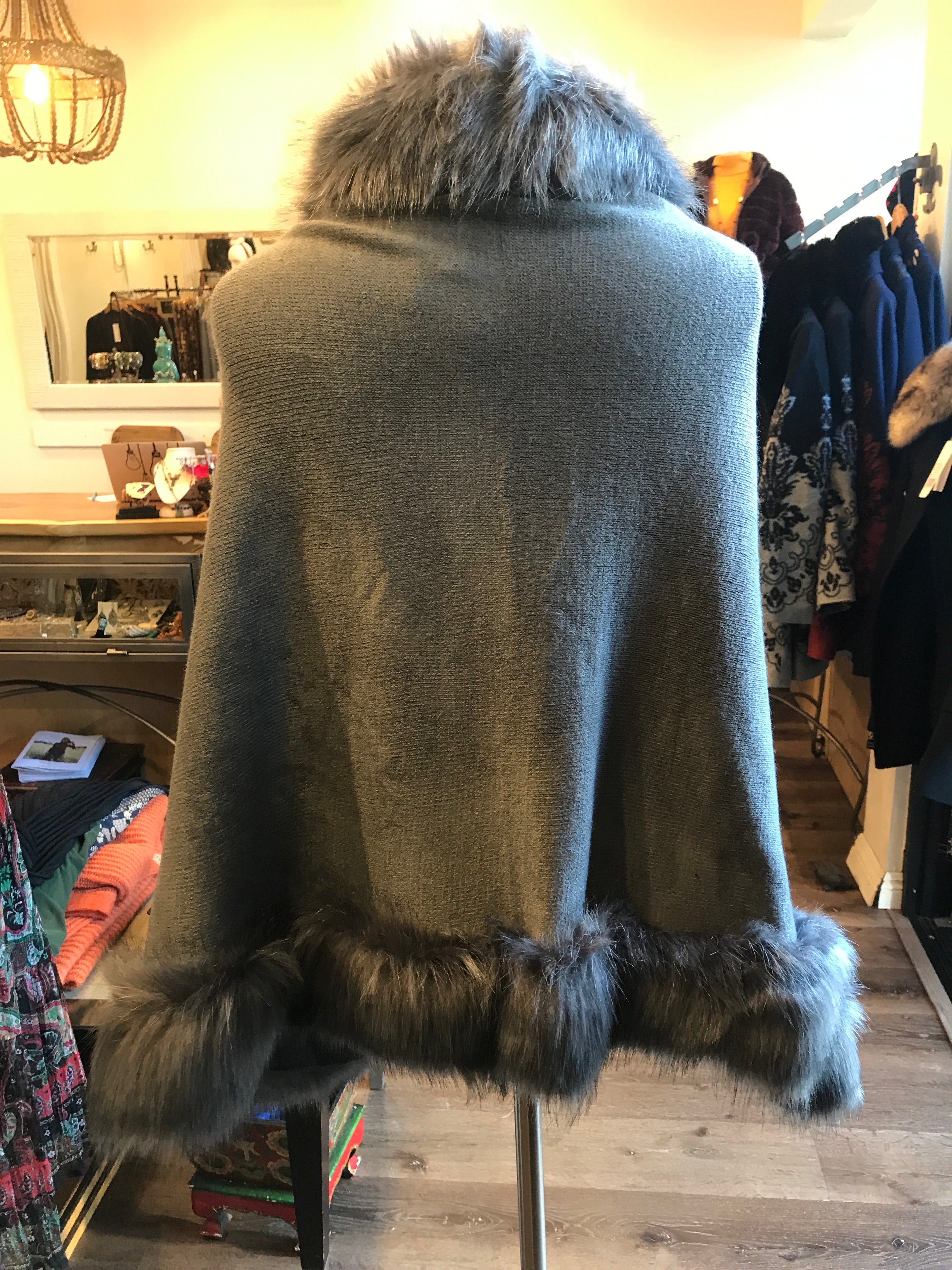 Fur-Trim Shawl/Cover up-Grey